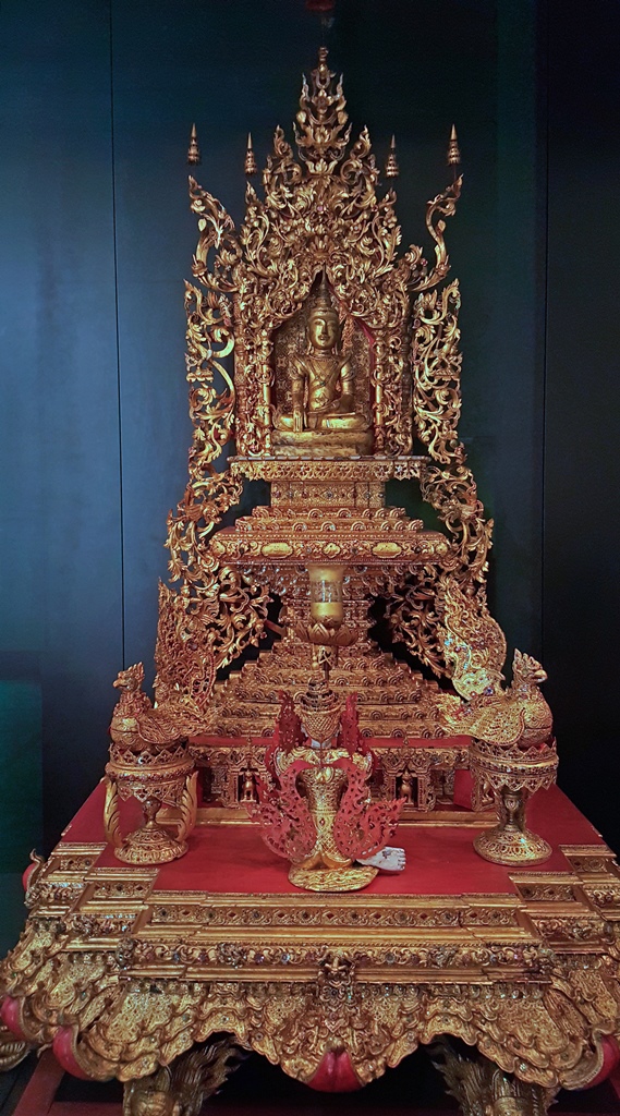 Buddhist Shrine and Associated Objects, Burma